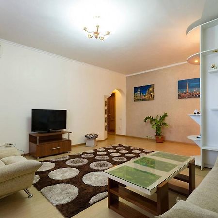 Nadezhda Apartments In Samal Almaty Exterior foto